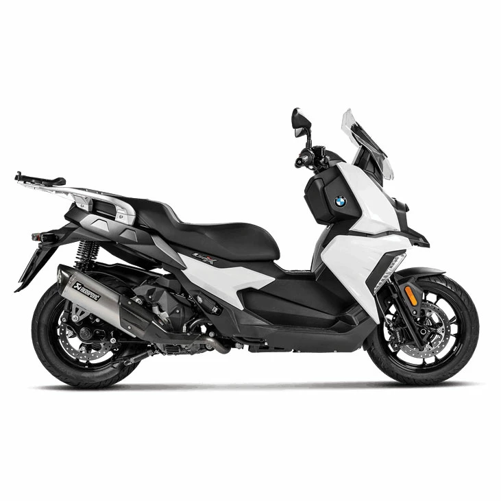 Akrapovic TI/CF Slip-On Exhaust 2 Akrapovic TI/CF Slip-On Exhaust - Image 2