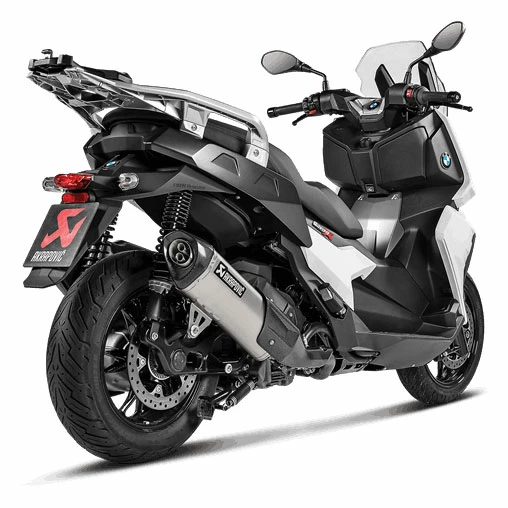 Akrapovic TI/CF Slip-On Exhaust 3 Akrapovic TI/CF Slip-On Exhaust - Image 3